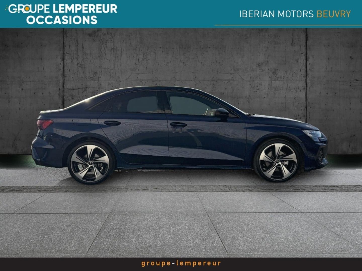 Image AUDI A3 Berline 35 TFSI 150ch Mild Hybrid S line S tronic 7