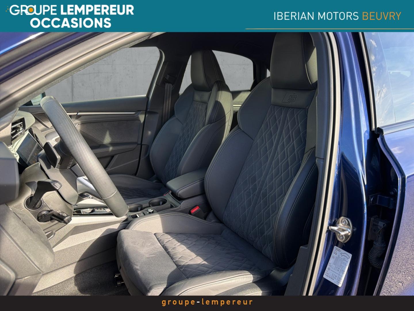 Image AUDI A3 Berline 35 TFSI 150ch Mild Hybrid S line S tronic 7