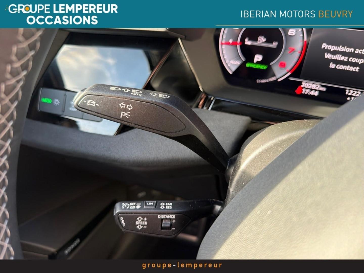 Image AUDI A3 Berline 35 TFSI 150ch Mild Hybrid S line S tronic 7