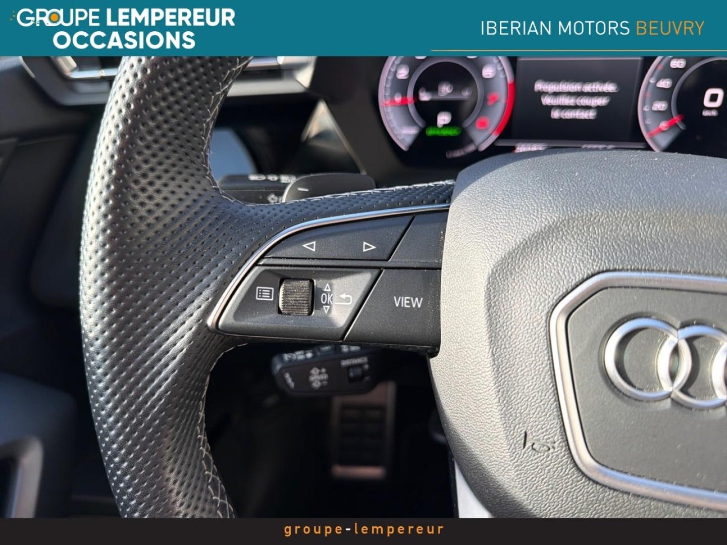 Image AUDI A3 Berline 35 TFSI 150ch Mild Hybrid S line S tronic 7