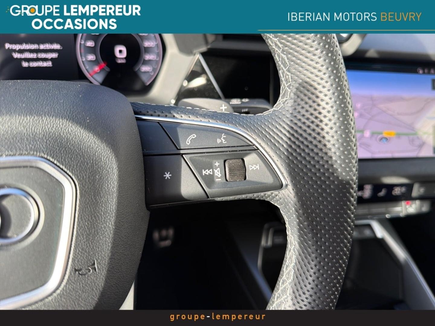 Image AUDI A3 Berline 35 TFSI 150ch Mild Hybrid S line S tronic 7