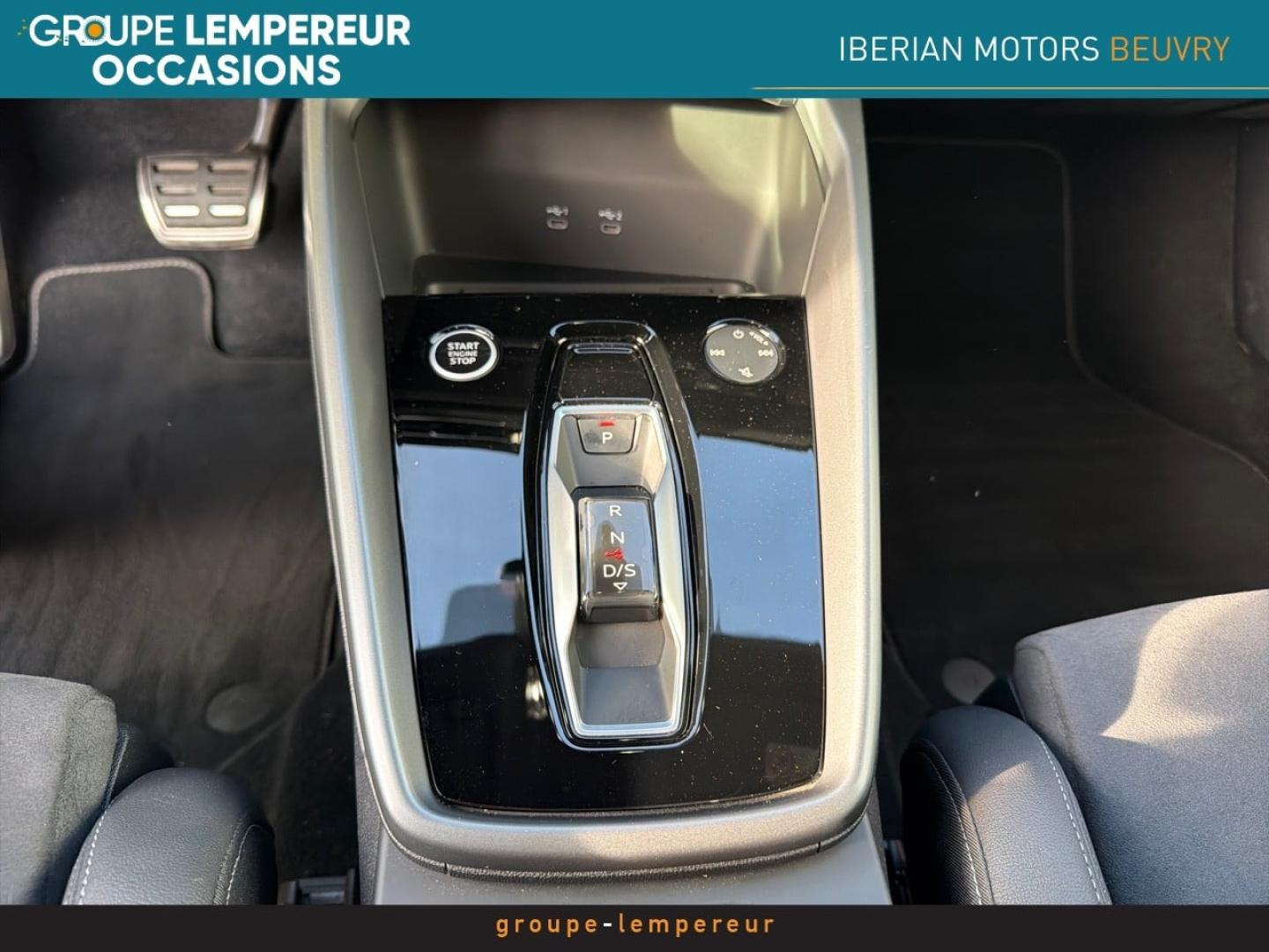 Image AUDI A3 Berline 35 TFSI 150ch Mild Hybrid S line S tronic 7