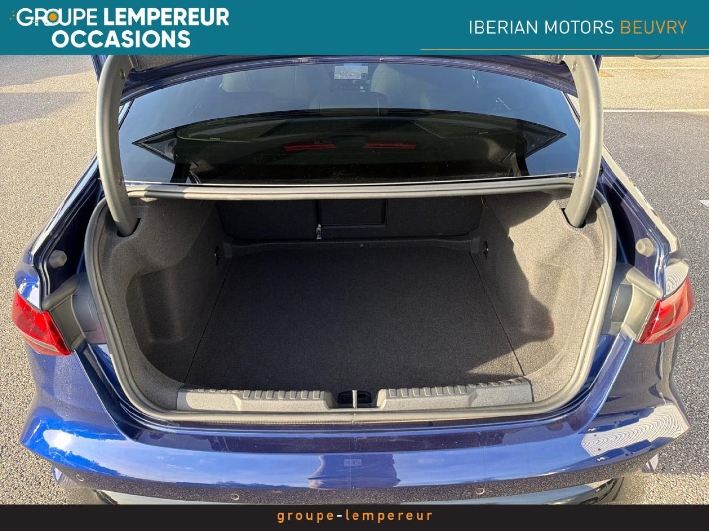 Image AUDI A3 Berline 35 TFSI 150ch Mild Hybrid S line S tronic 7