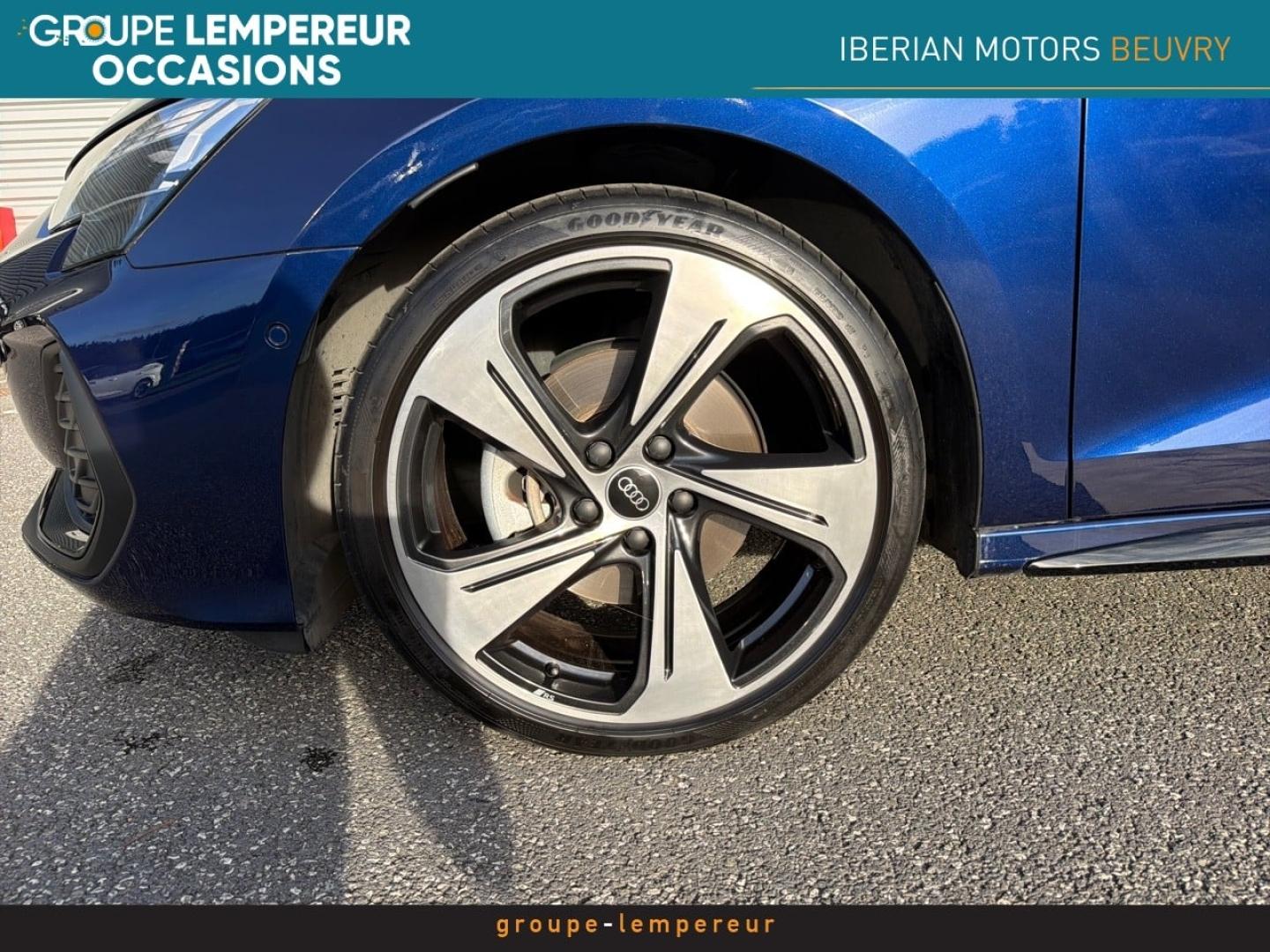 Image AUDI A3 Berline 35 TFSI 150ch Mild Hybrid S line S tronic 7