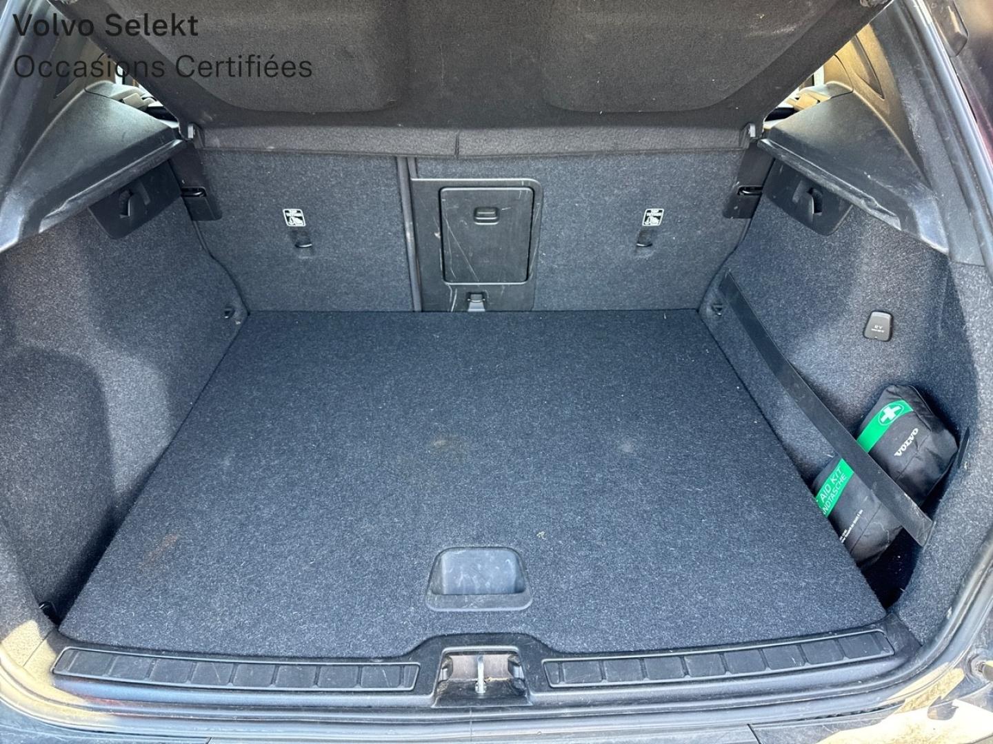 Image VOLVO XC40 T5 Recharge 180 + 82ch Business DCT 7
