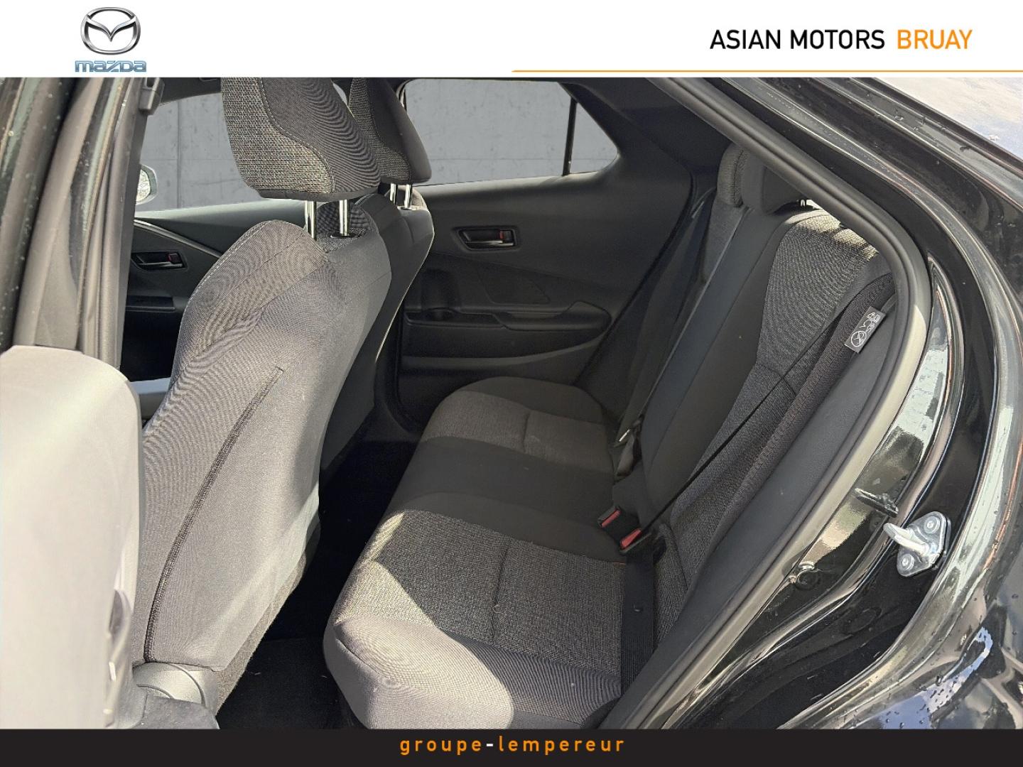 Image TOYOTA C-HR 1.8 Hybride 140ch Design MY25
