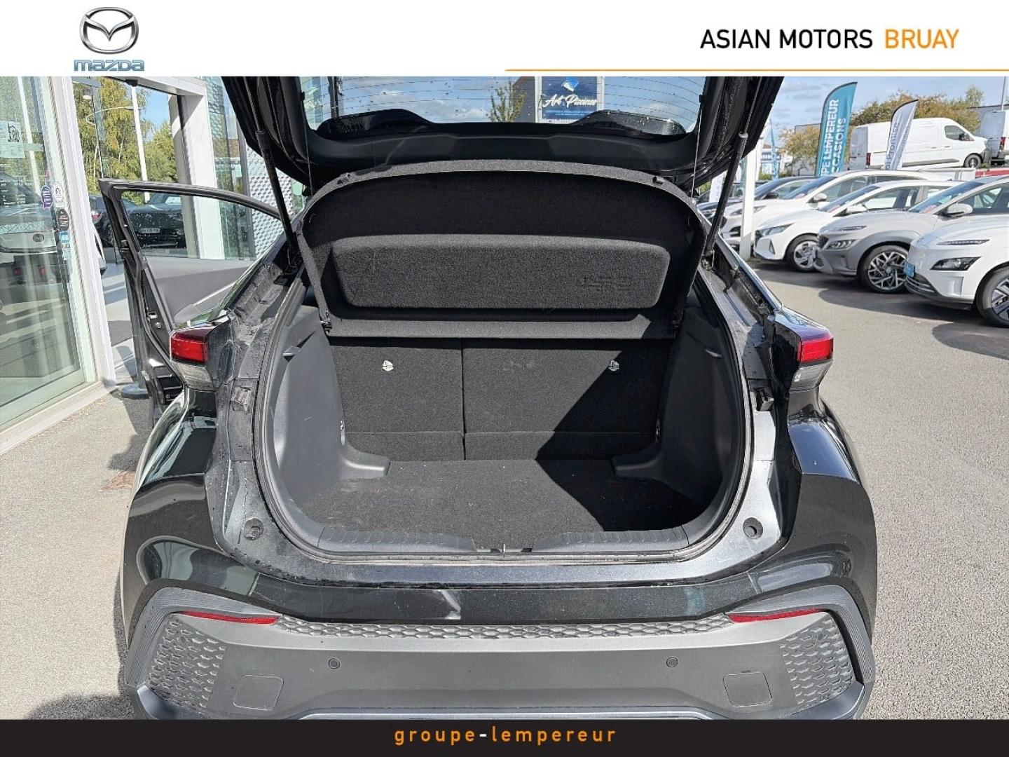 Image TOYOTA C-HR 1.8 Hybride 140ch Design MY25