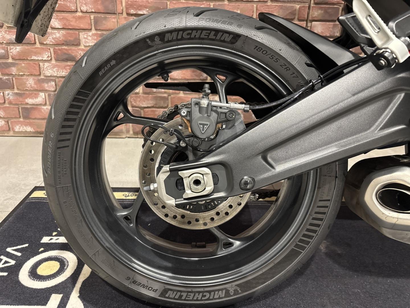 Photo TRIUMPH Daytona Daytona 660