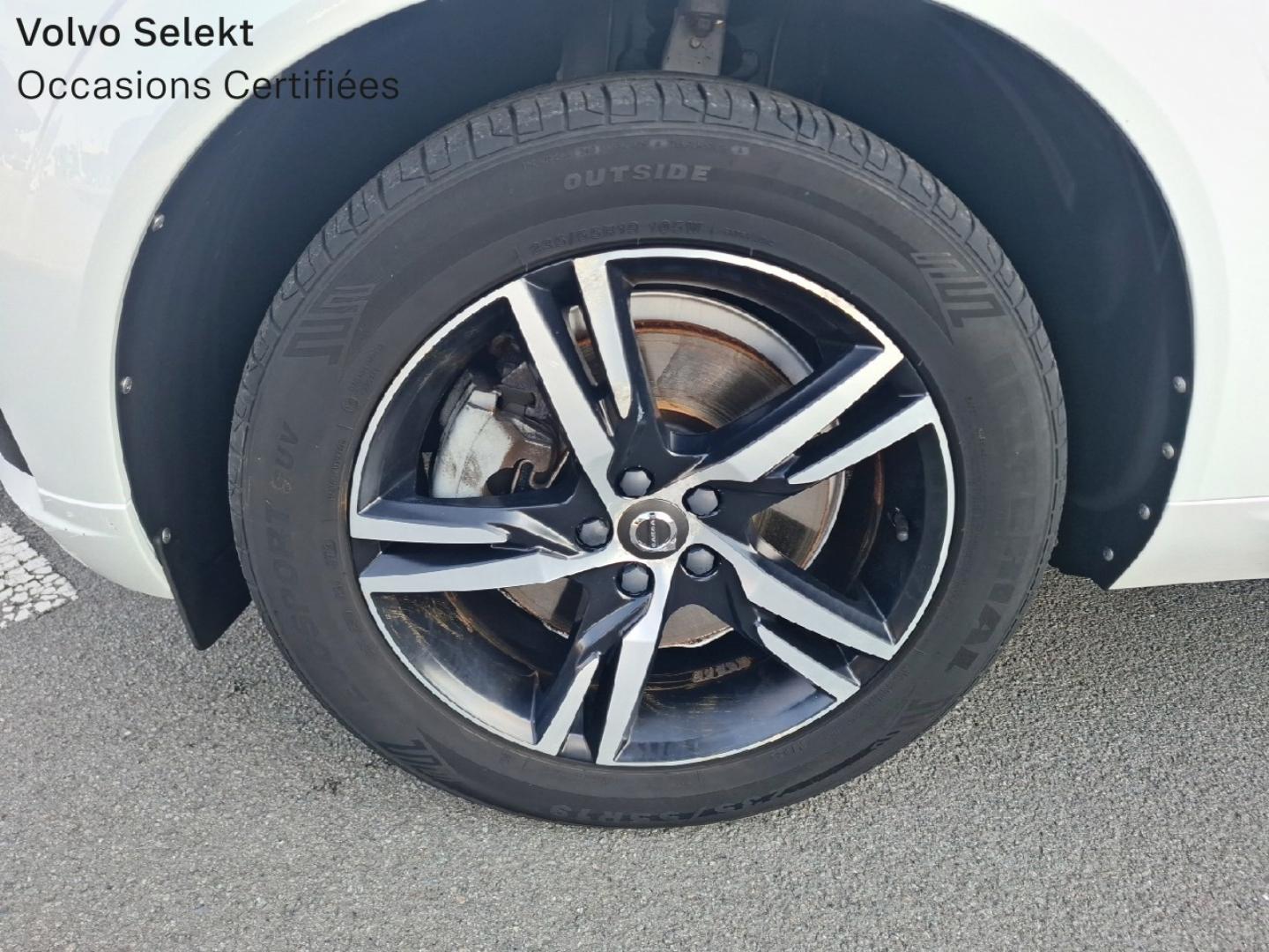 Image VOLVO XC60 D4 AdBlue AWD 190ch R-Design Geartronic
