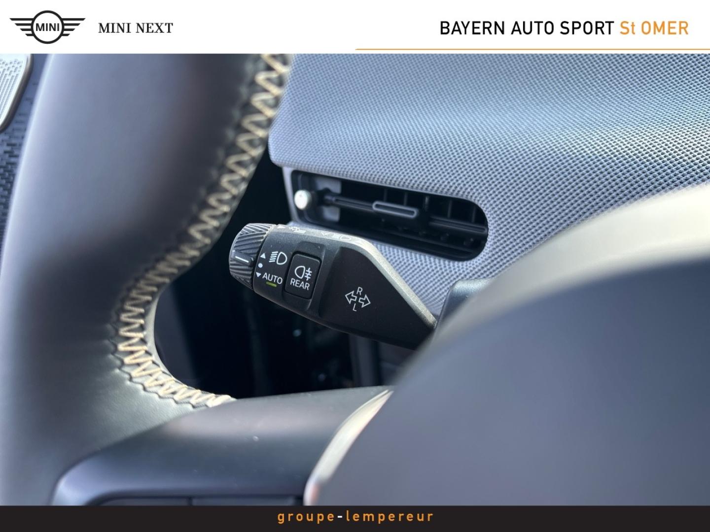 Image MINI Cooper 3 Portes SE 218ch Favoured
