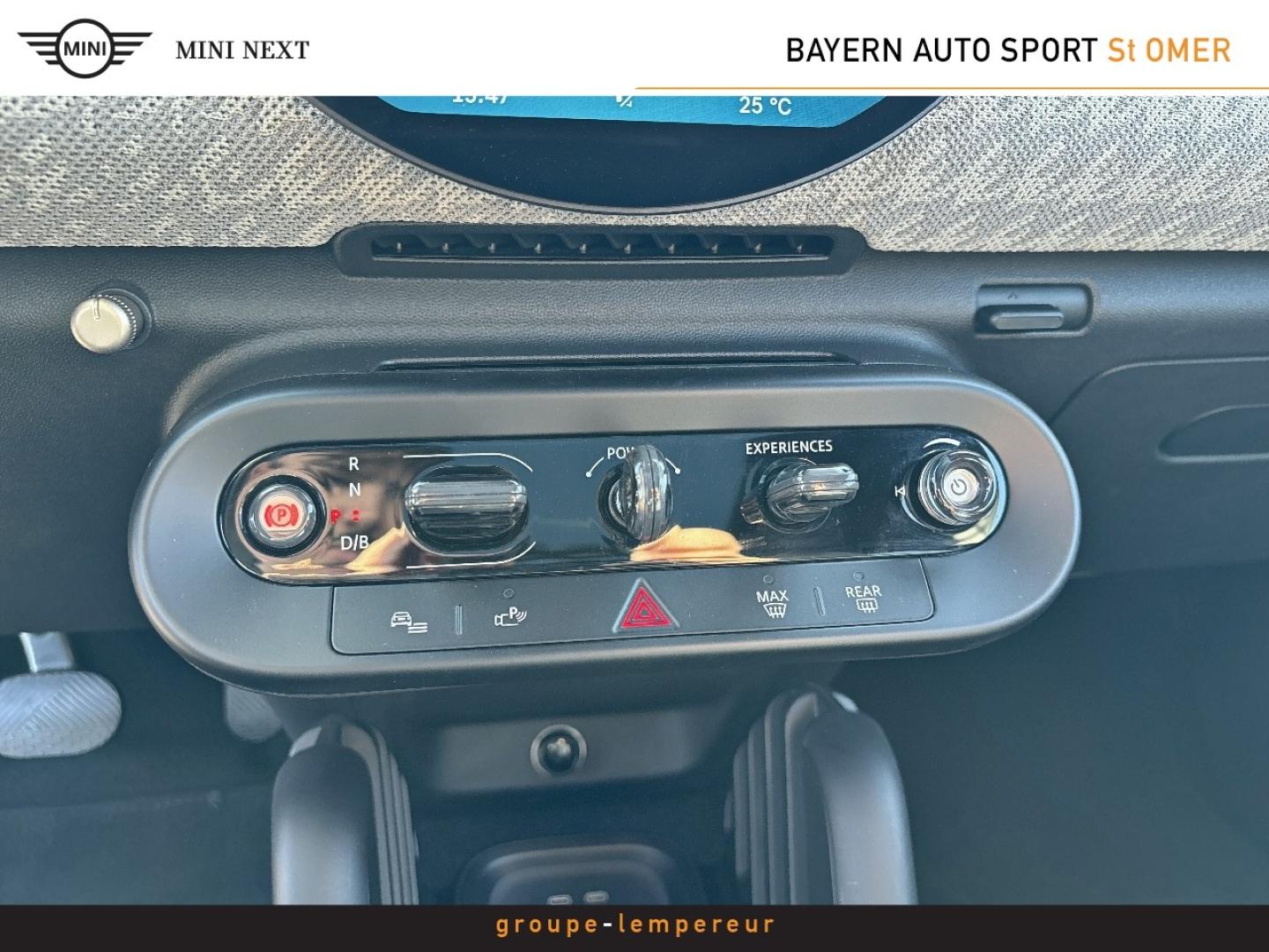 Image MINI Cooper 3 Portes SE 218ch Favoured