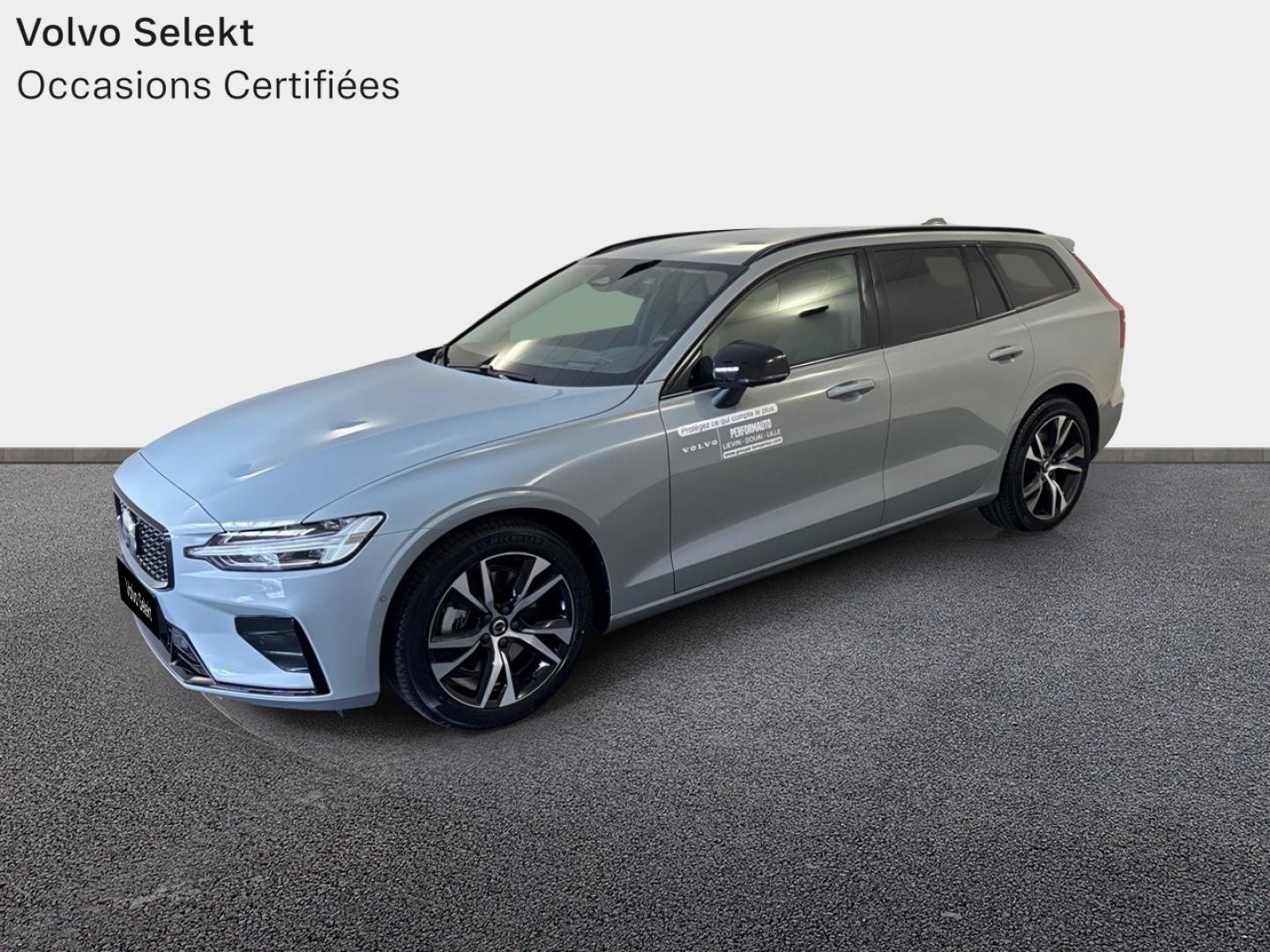 Image VOLVO V60 B4 197ch Plus Style Dark DCT 7