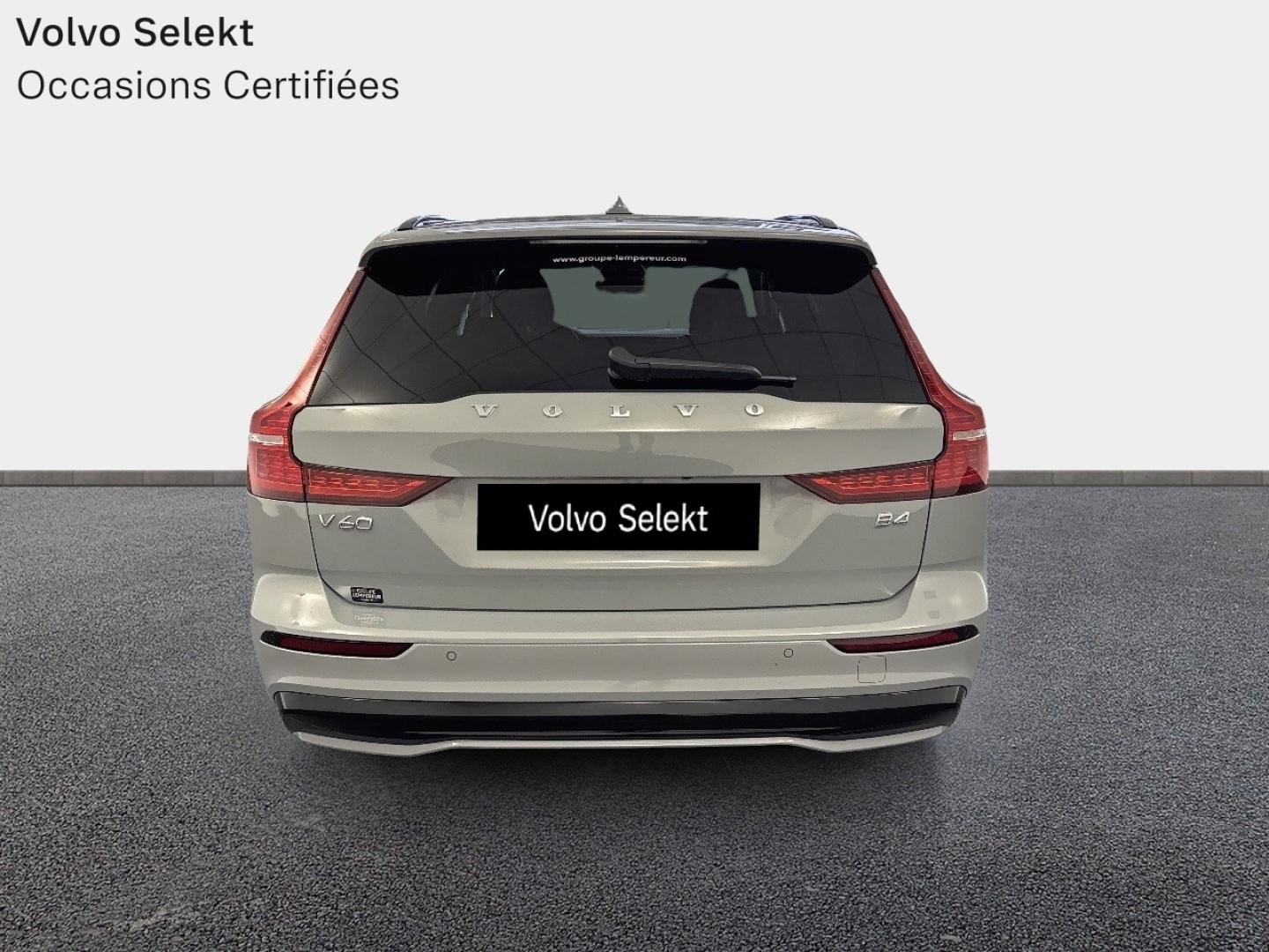 Image VOLVO V60 B4 197ch Plus Style Dark DCT 7