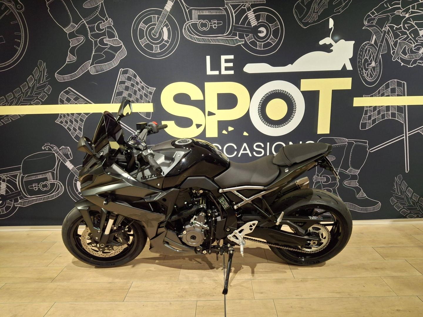Photo SUZUKI GSX-8R GSX-8R 800 A2 2025