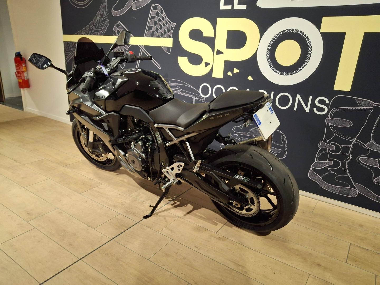 Image SUZUKI GSX-8R GSX-8R 800 A2 2025