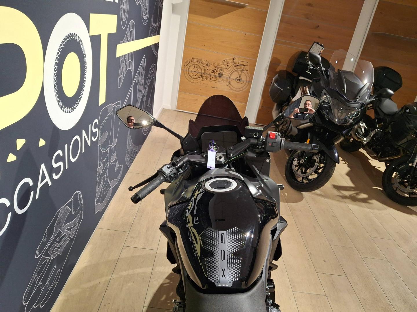 Image SUZUKI GSX-8R GSX-8R 800 A2 2025