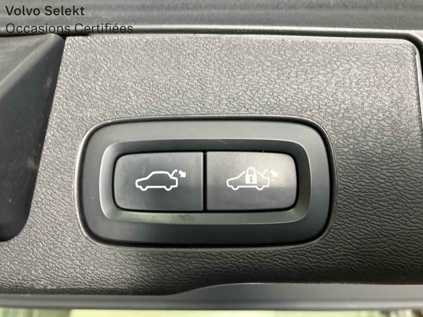Image VOLVO XC60 B4 AdBlue 197ch Ultimate Style Chrome Geartronic