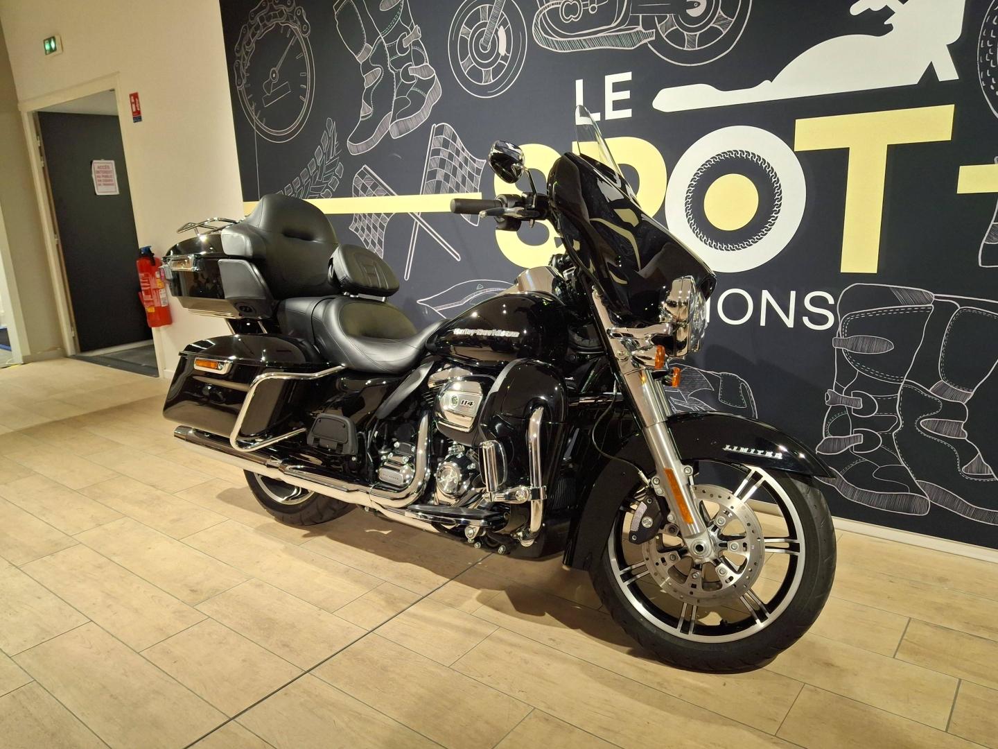 Image HARLEY-DAVIDSON Electra Gld Revival Electra Glide Limited 1868