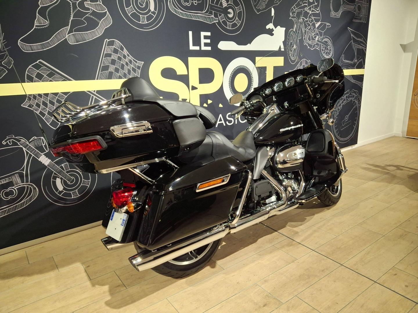 Image HARLEY-DAVIDSON Electra Gld Revival Electra Glide Limited 1868