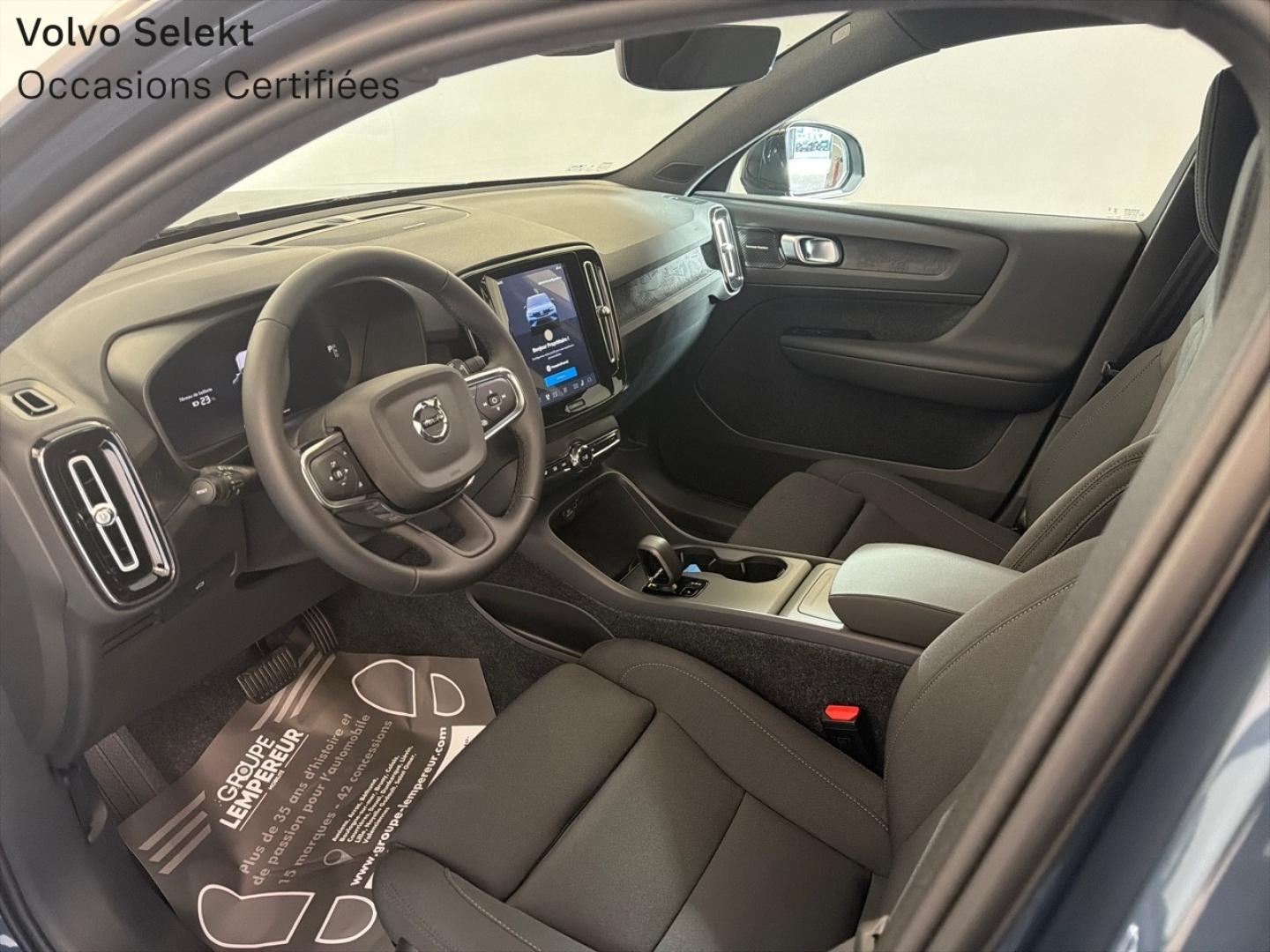 Image VOLVO EX40 Single Extended Range 252ch Black Edition