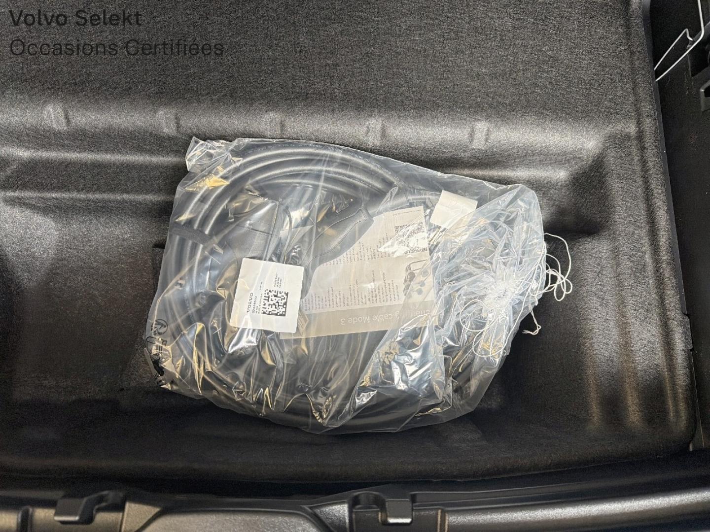 Image VOLVO EX40 Single Extended Range 252ch Black Edition
