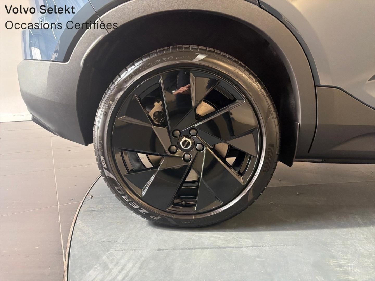 Image VOLVO EX40 Single Extended Range 252ch Black Edition