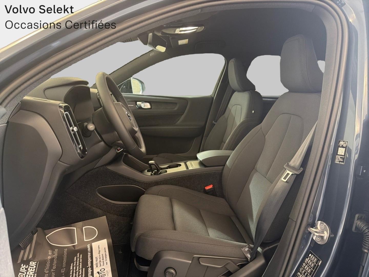 Image VOLVO EX40 Single Extended Range 252ch Black Edition