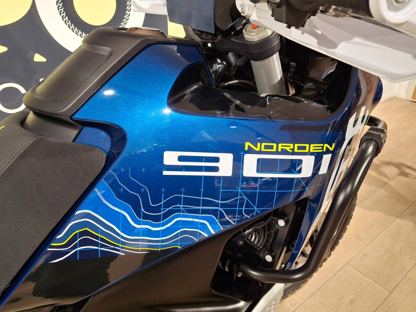 Image HUSQVARNA Norden 901 Norden 901 Expedition