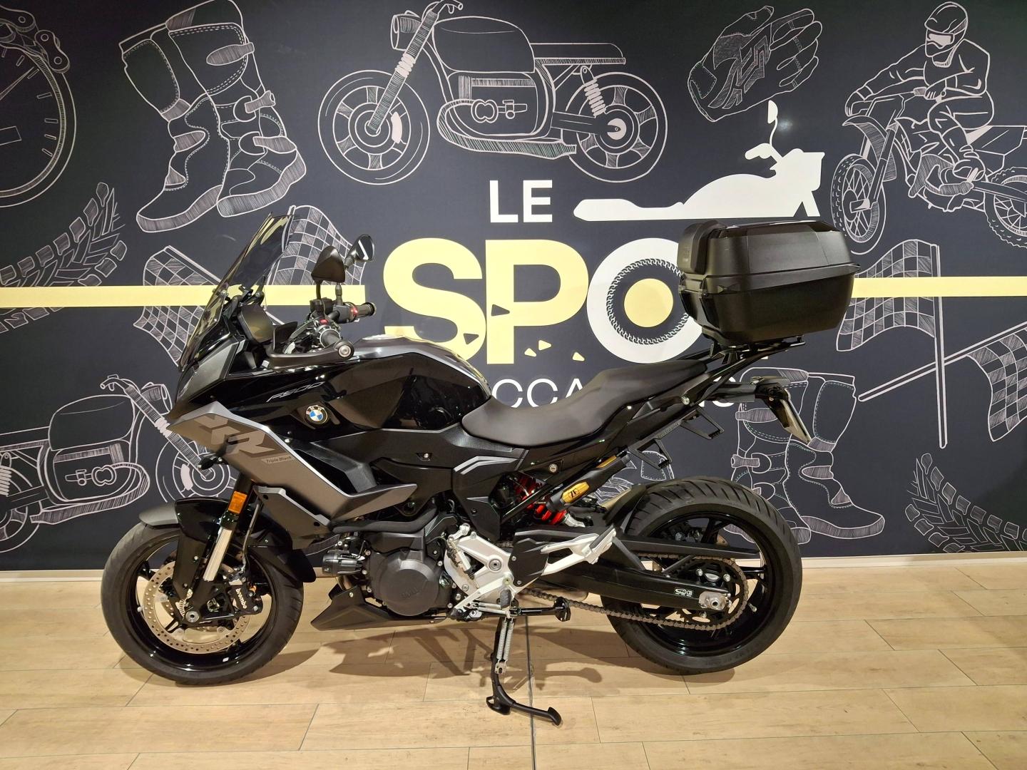 Photo BMW F F 900 XR