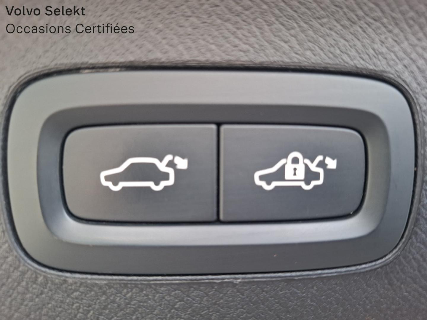 Image VOLVO XC90 T8 AWD 303 + 87ch Inscription Luxe Geartronic