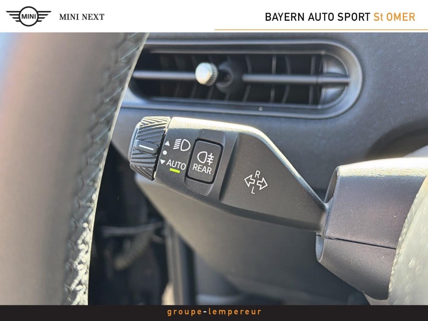 Image MINI Cooper 5 Portes C 156ch Blackyard DKG7