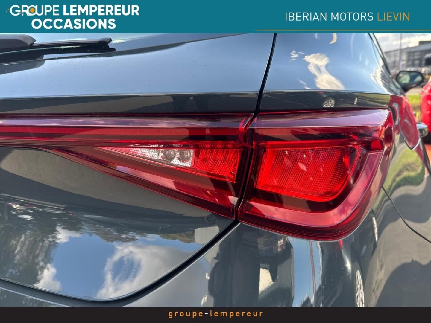 Image SEAT Leon 1.5 eTSI Hybrid 115ch Style DSG7