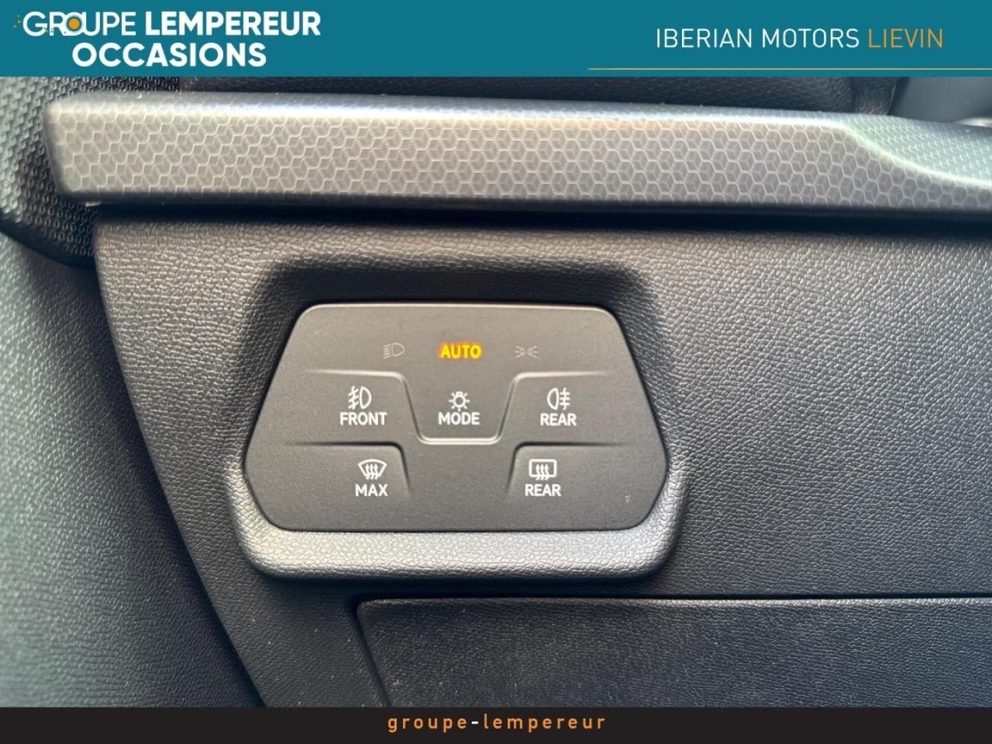 Image SEAT Leon 1.5 eTSI Hybrid 115ch Style DSG7