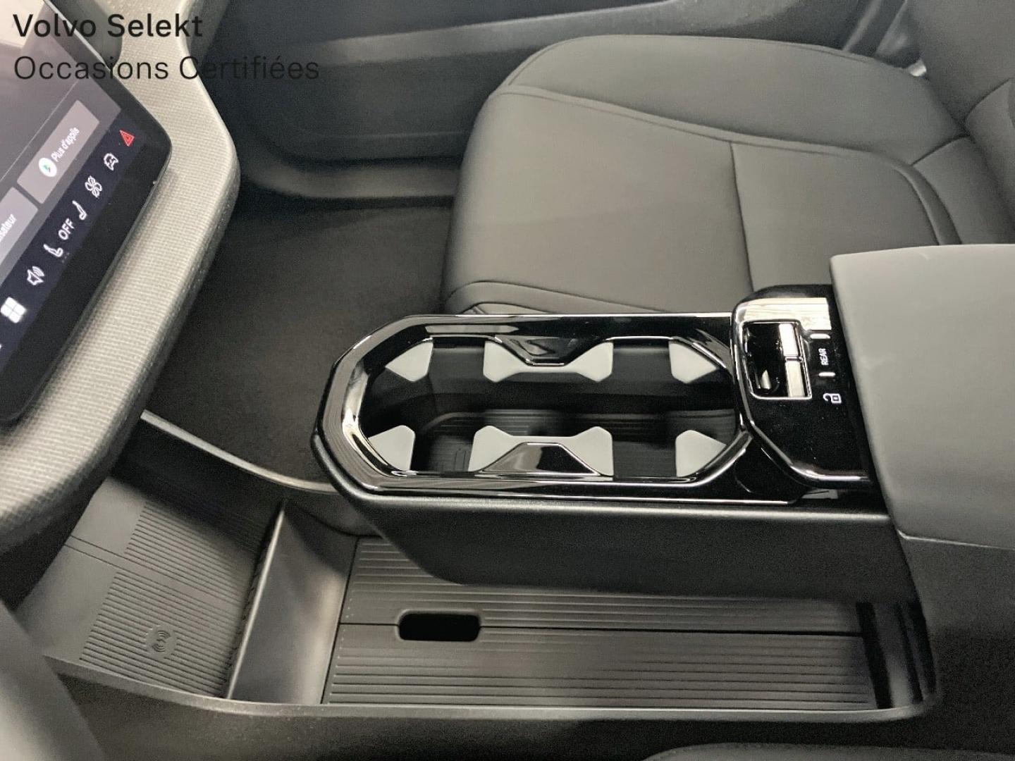 Image VOLVO Ex30 Black Edition Plus  P5 Long Range Électrique