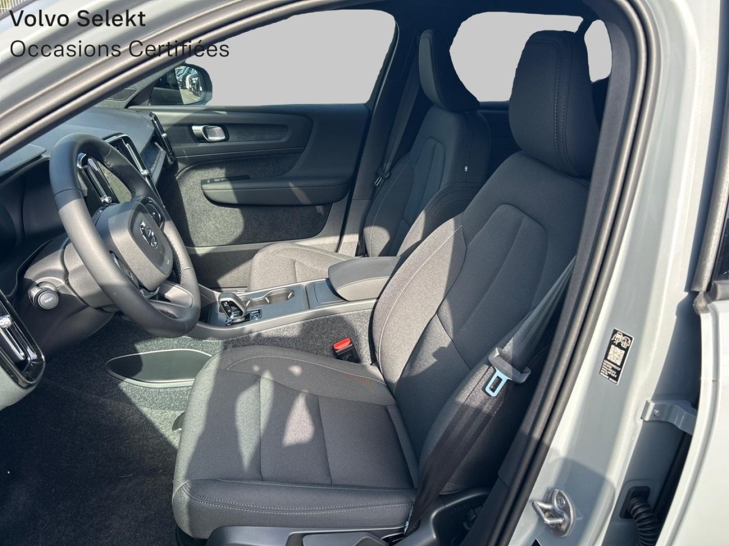 Image VOLVO EX40 Single Extended Range 252ch Business Edition