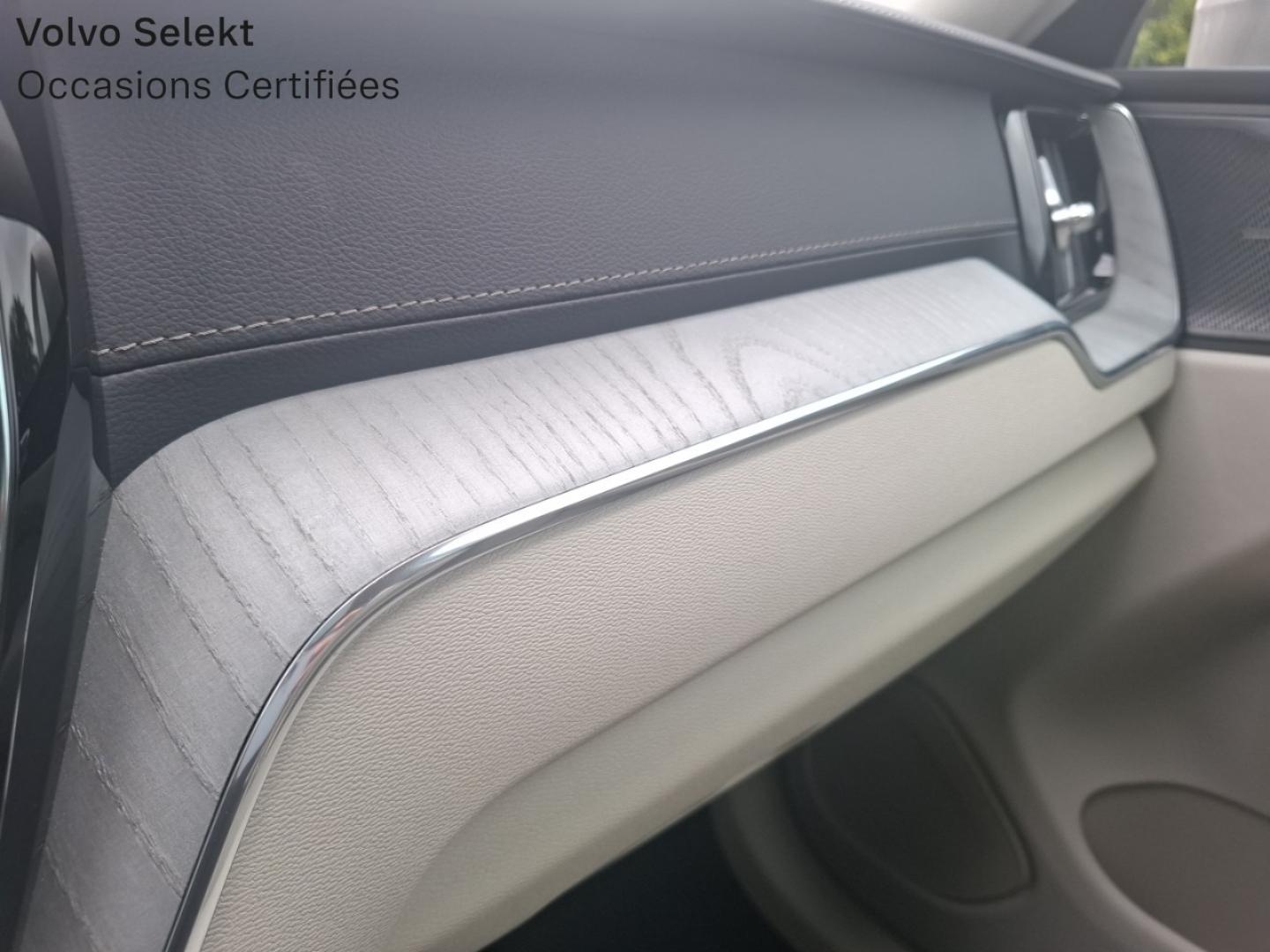 Image VOLVO XC60 T6 AWD 253 + 145ch Utimate Style Chrome Geartronic