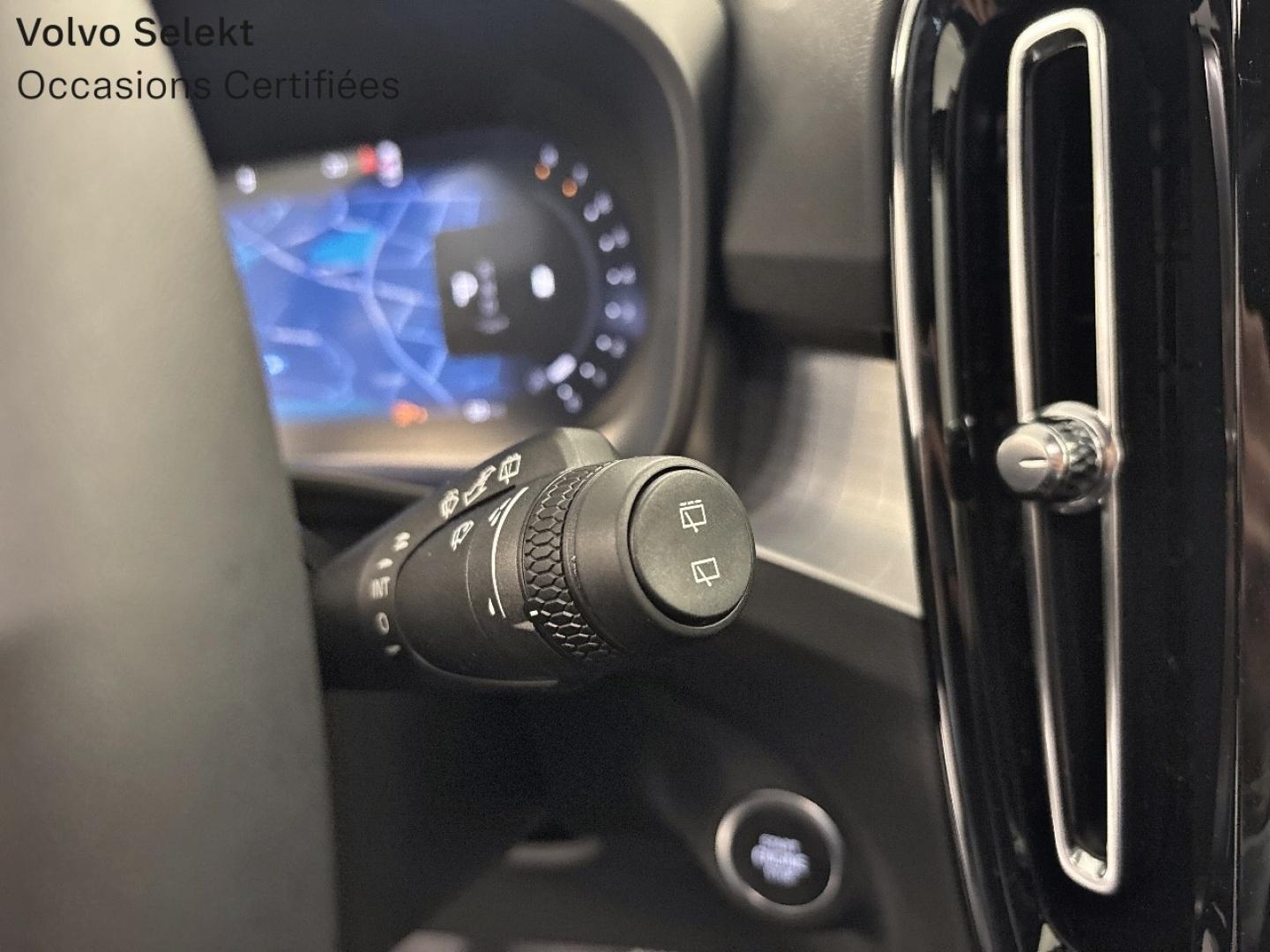 Image VOLVO XC40 B3 163ch Black Edition DCT 7