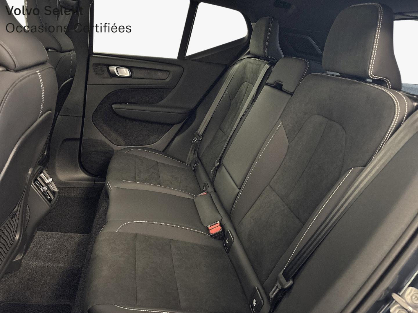 Image VOLVO XC40 B3 163ch Black Edition DCT 7