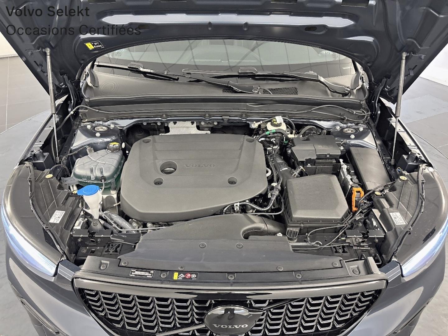 Image VOLVO XC40 B3 163ch Black Edition DCT 7