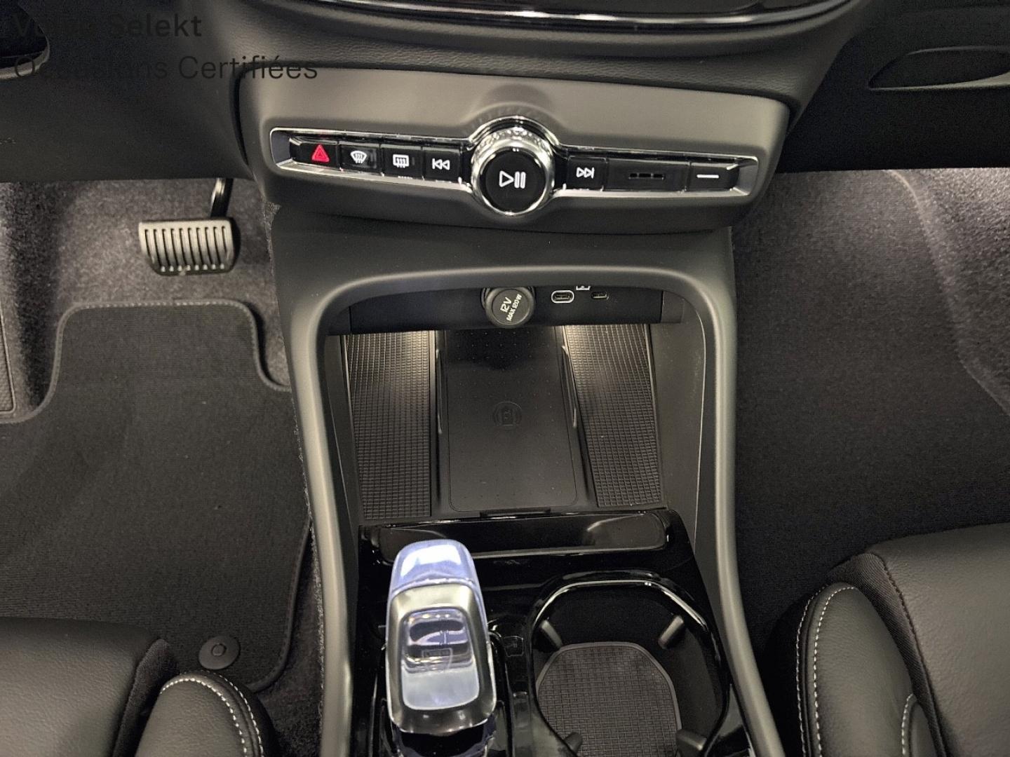 Image VOLVO XC40 B3 163ch Lounge Edition DCT 7