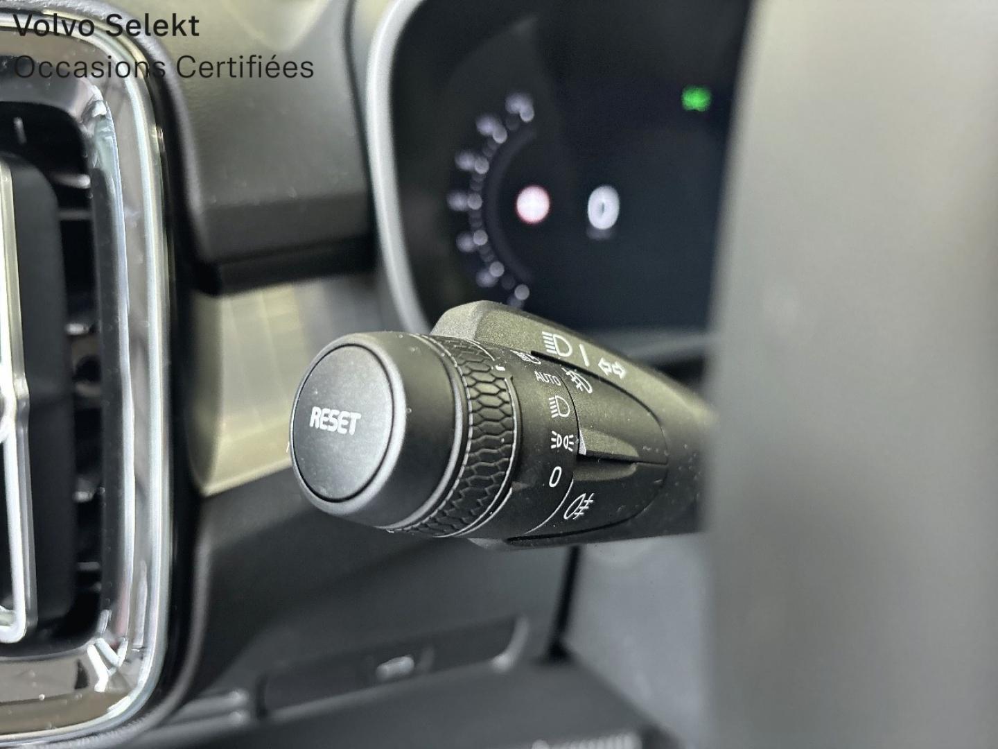 Image VOLVO XC40 B3 163ch Black Edition DCT 7