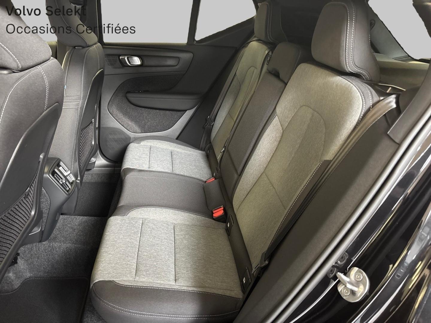 Image VOLVO XC40 B3 163ch Black Edition DCT 7