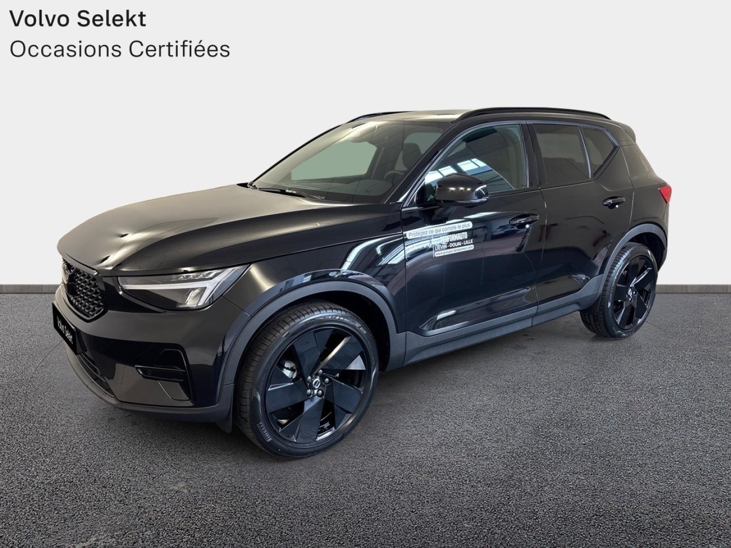 Photo VOLVO XC40 B3 163ch Black Edition DCT 7