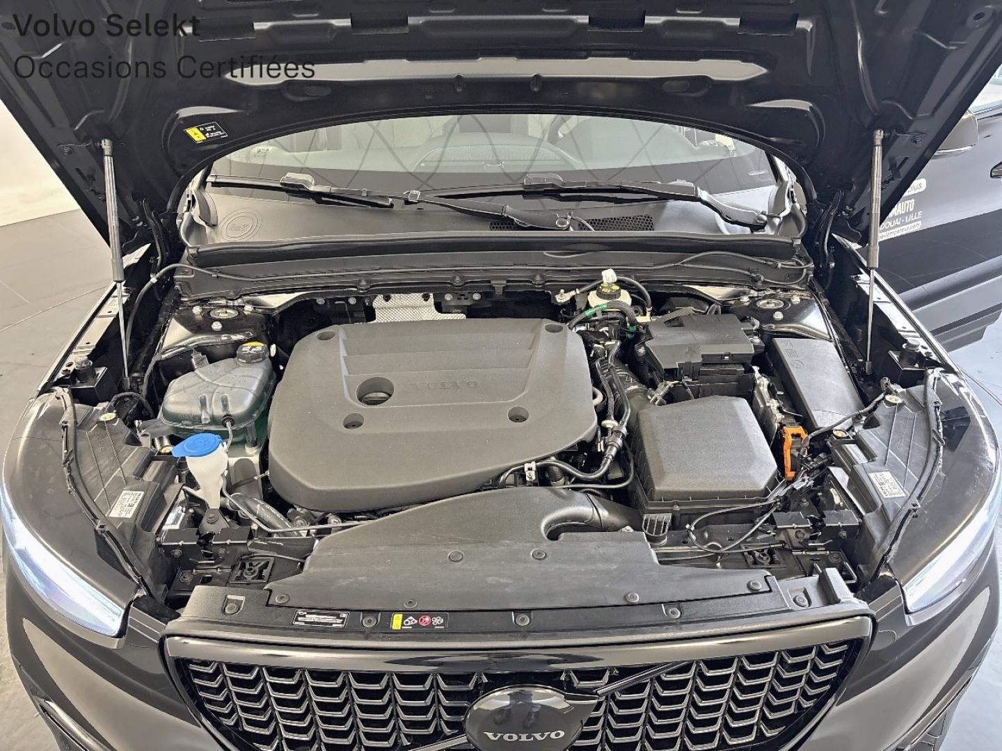 Image VOLVO XC40 B3 163ch Black Edition DCT 7