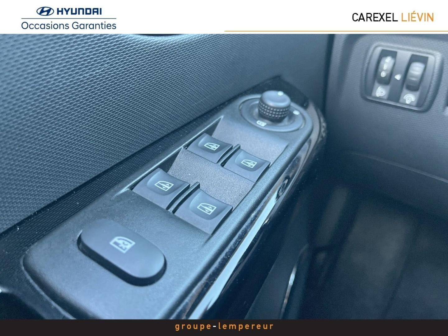 Image RENAULT Captur 1.2 TCe 120ch Intens EDC