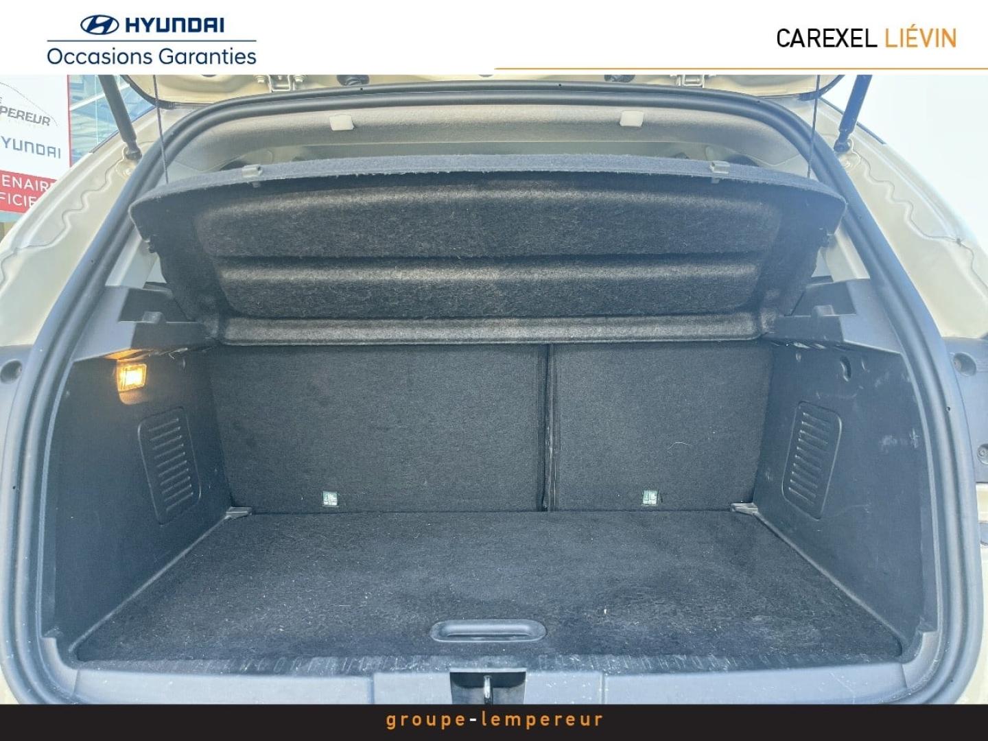 Image RENAULT Captur 1.2 TCe 120ch Intens EDC
