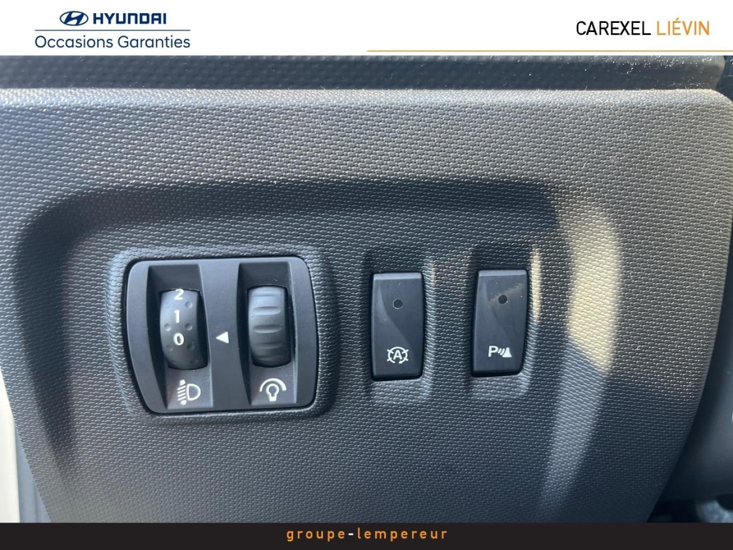 Image RENAULT Captur 1.2 TCe 120ch Intens EDC