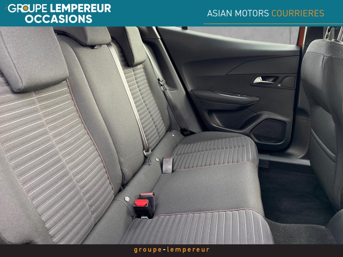 Image PEUGEOT 2008 1.5 BlueHDi 110ch S&S Active