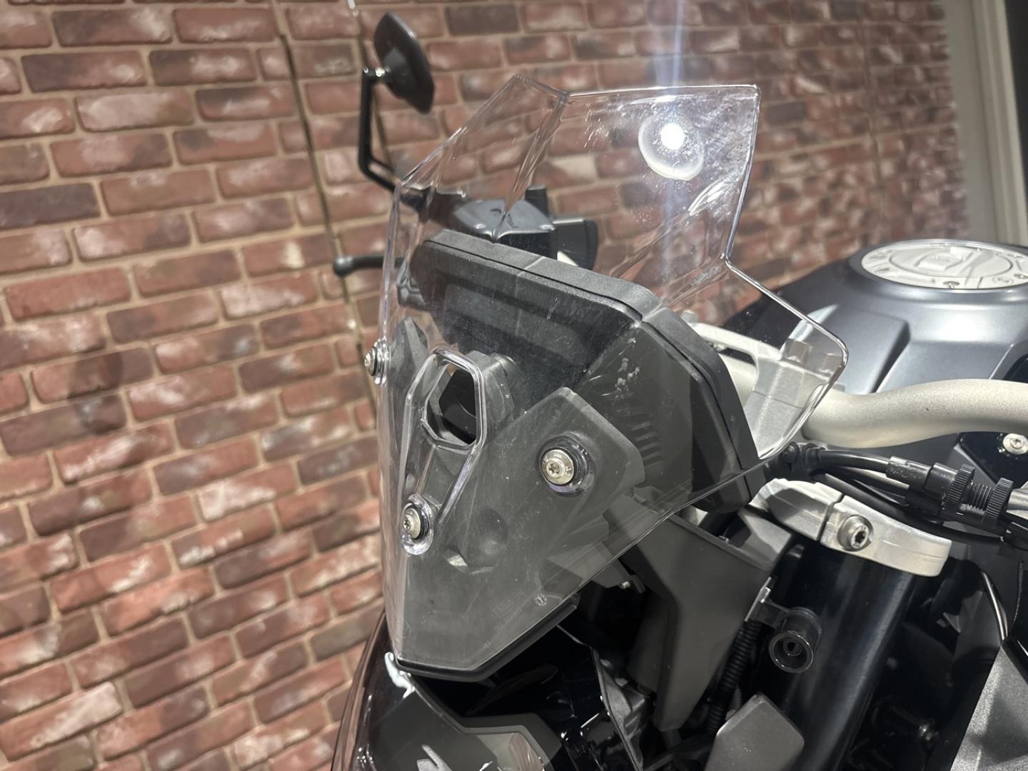 Image BMW F F 900 R A2