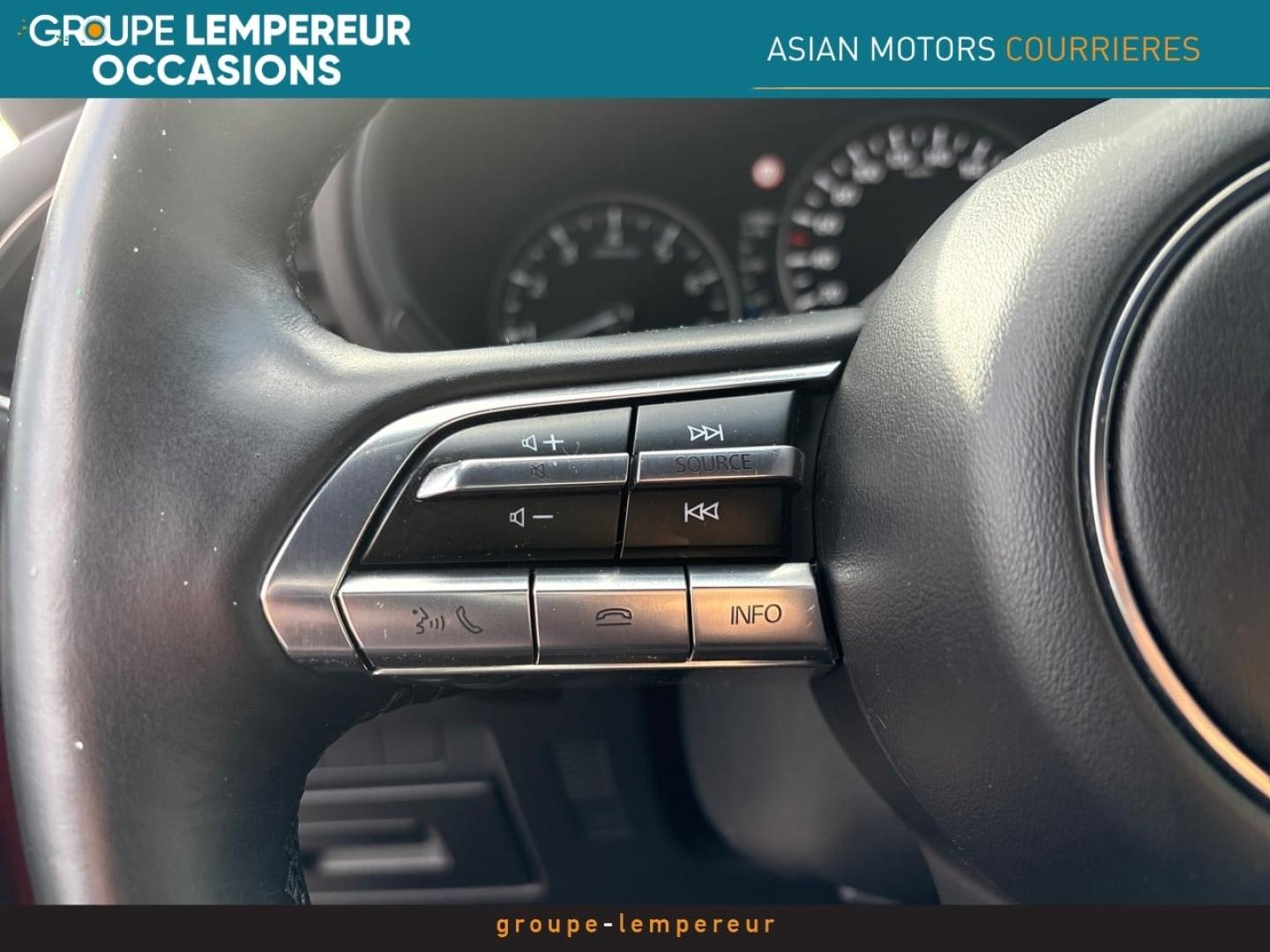 Image MAZDA Mazda 3 2.0 SKYACTIV-X M-Hybrid 180ch Sportline BVA Evap 10cv